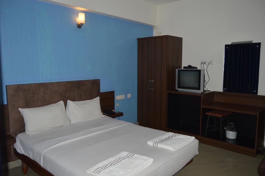 Qik Stay @ S.K. Continental Mysuru Zewnętrze zdjęcie