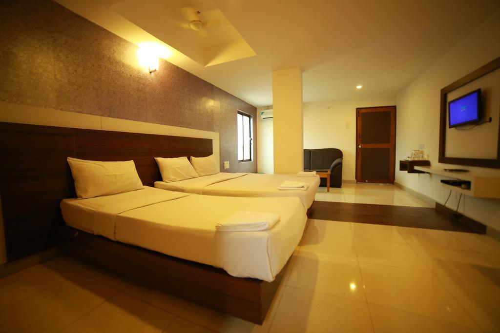Qik Stay @ S.K. Continental Mysuru Zewnętrze zdjęcie