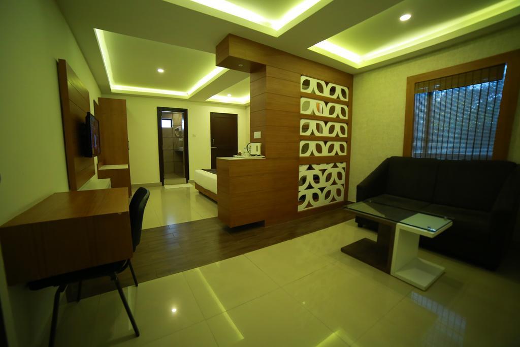 Qik Stay @ S.K. Continental Mysuru Zewnętrze zdjęcie