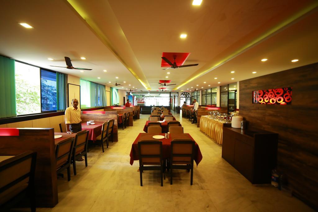 Qik Stay @ S.K. Continental Mysuru Zewnętrze zdjęcie