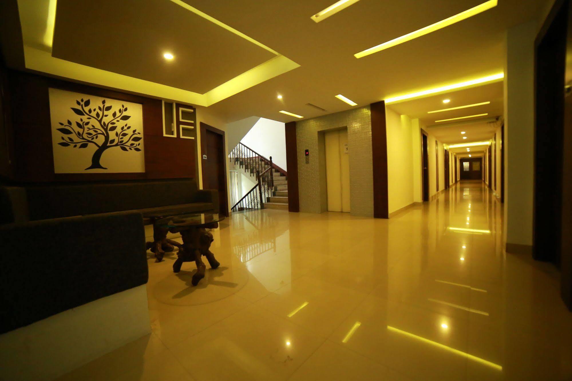 Qik Stay @ S.K. Continental Mysuru Zewnętrze zdjęcie